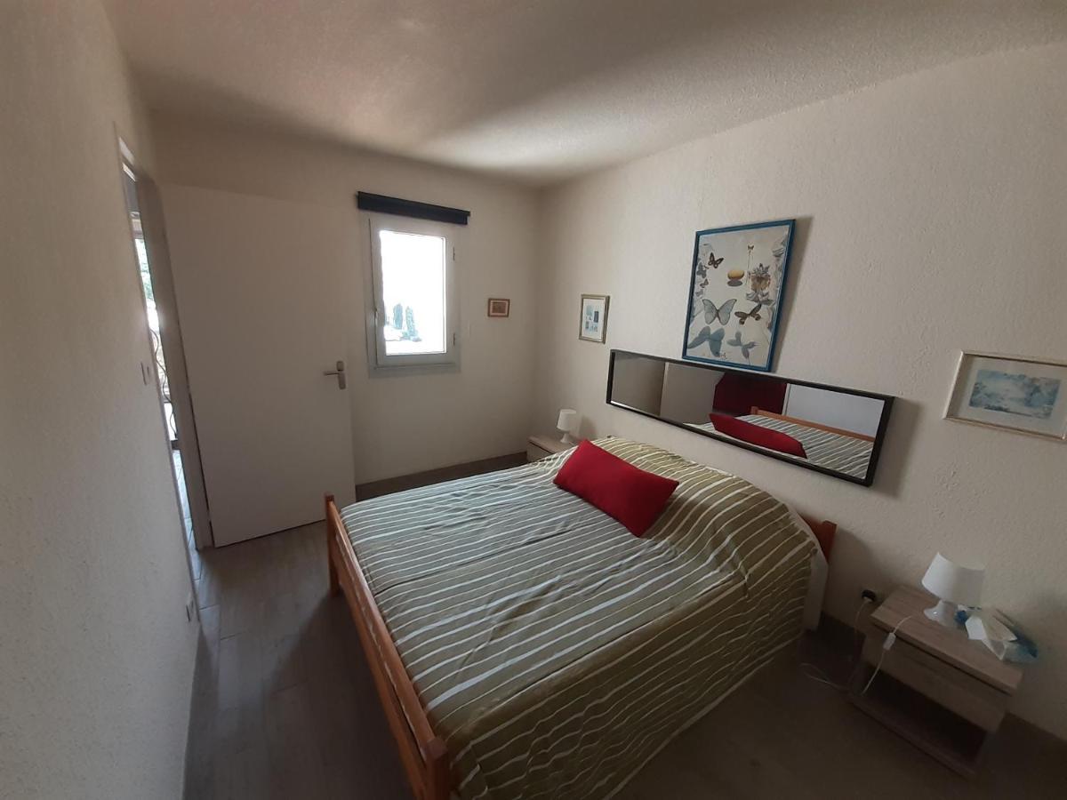 Helios 32, T2 Climatise, Parking, 500M Plage Agde Exteriör bild