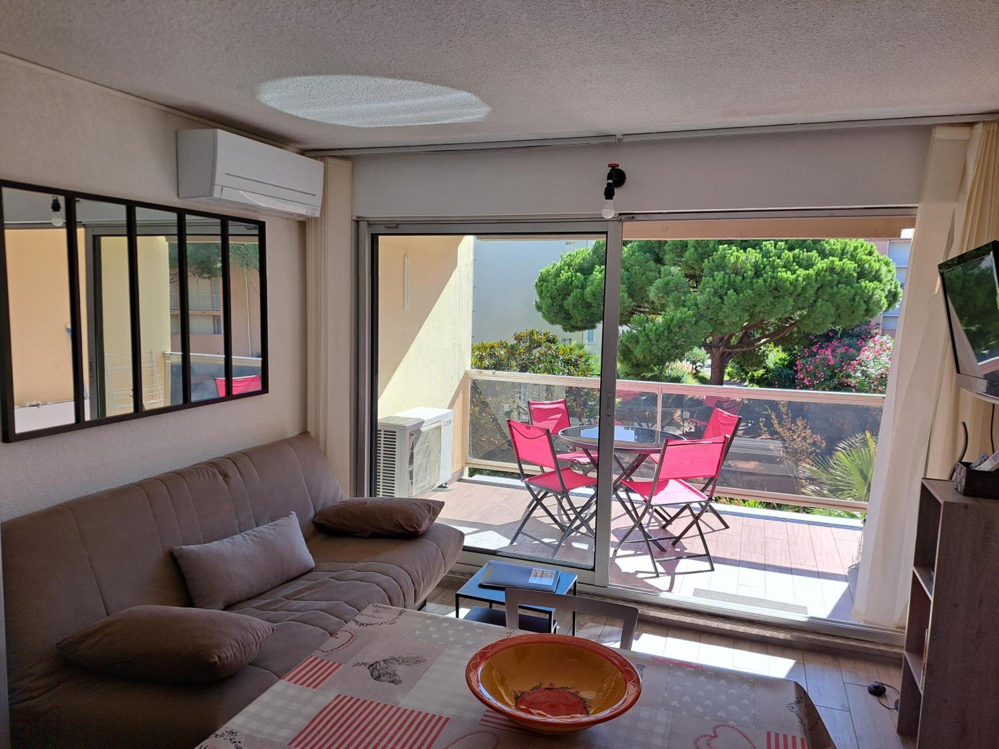 Helios 32, T2 Climatise, Parking, 500M Plage Agde Exteriör bild